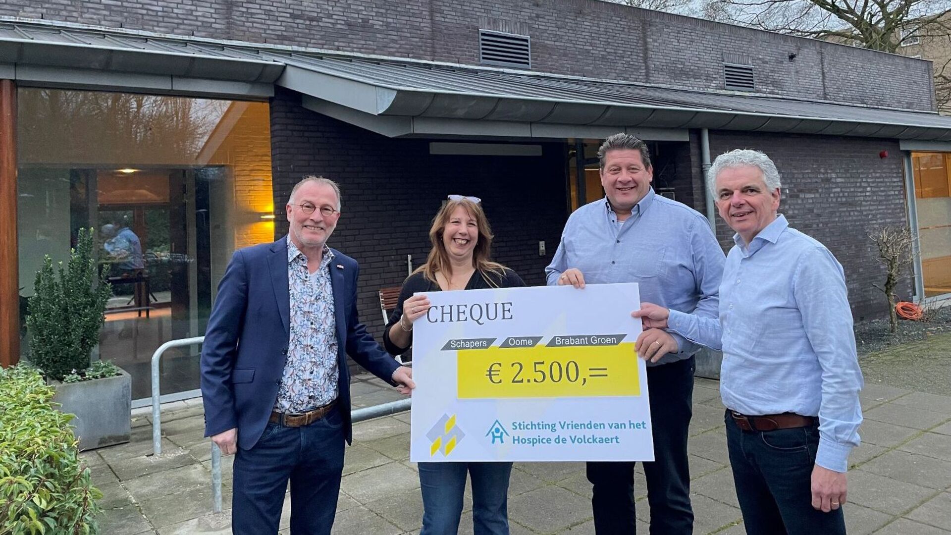 Stichting Vrienden van het Hospice de Volckaert ontvangt cheque