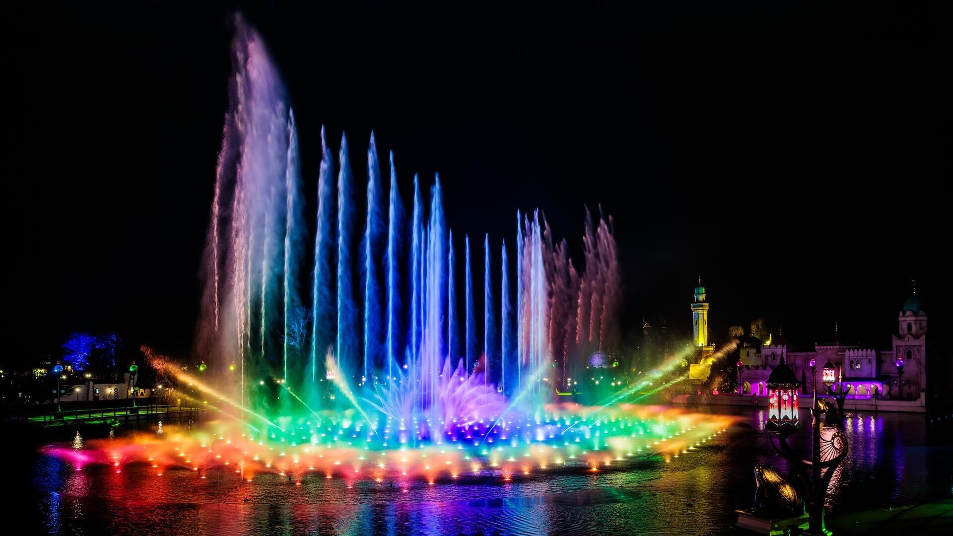 Spetterende première nieuwe watershow Efteling Symphonica